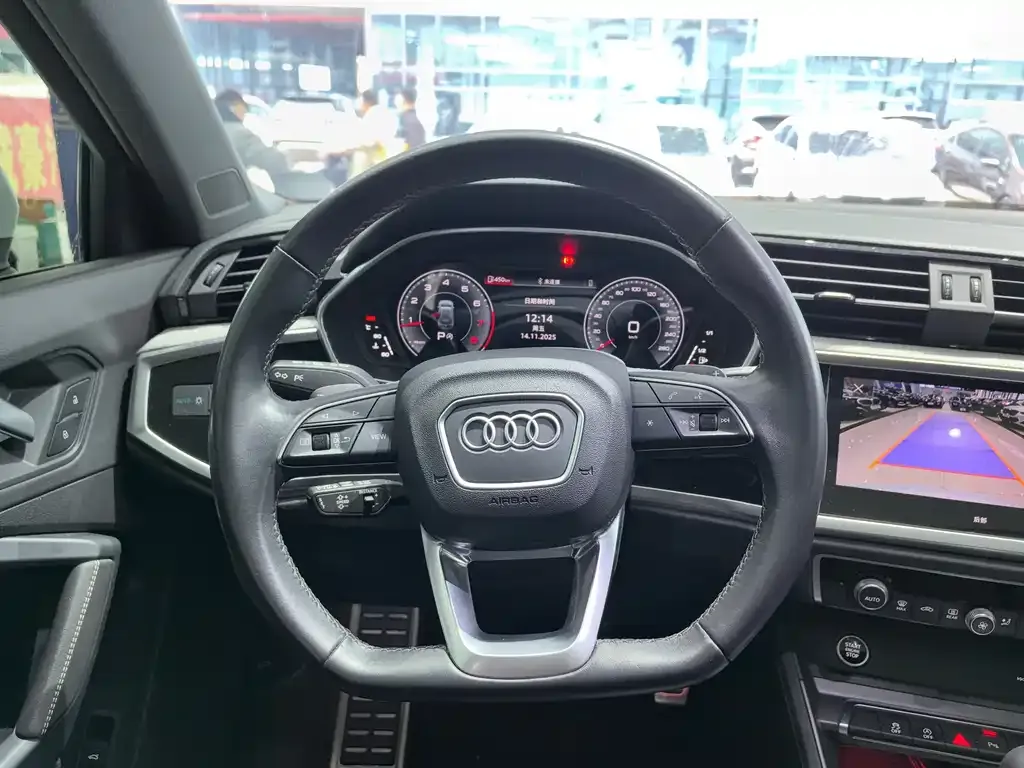 Audi Q3 2023 из CN, фото 7