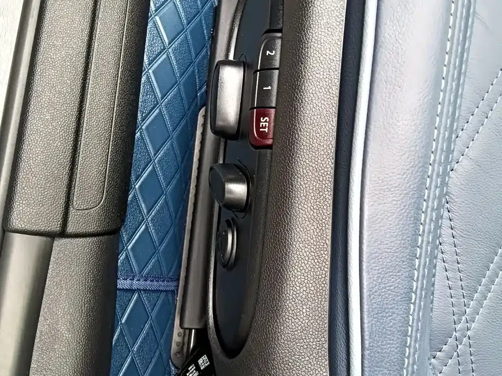 [object Object] Mini Clubman 2022 из CN, фото 6