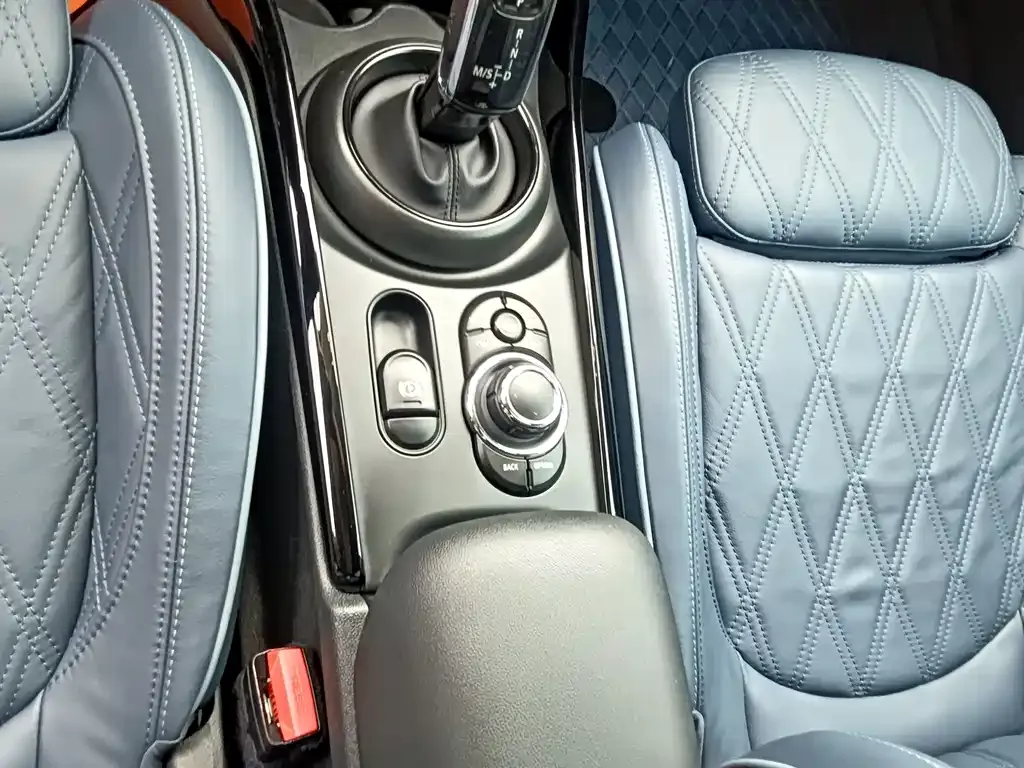 [object Object] Mini Clubman 2022 из CN, фото 8