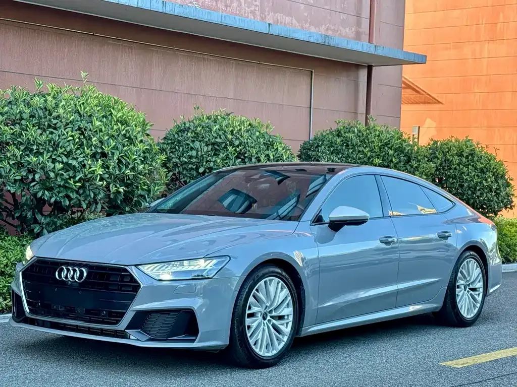 Audi A7 2021 из CN, фото 2