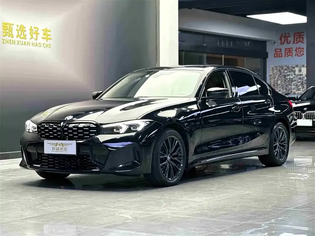 BMW 3 Series 2023 из CN, фото 1