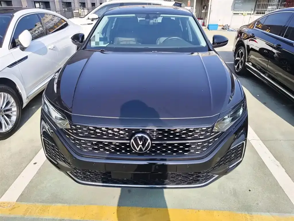 Volkswagen Passat 2022 из CN, фото 3
