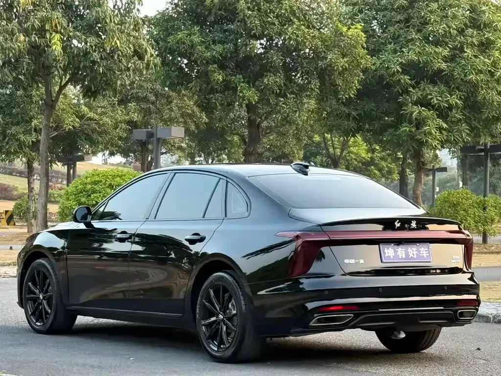 Hongqi H5 2025 из CN, фото 4