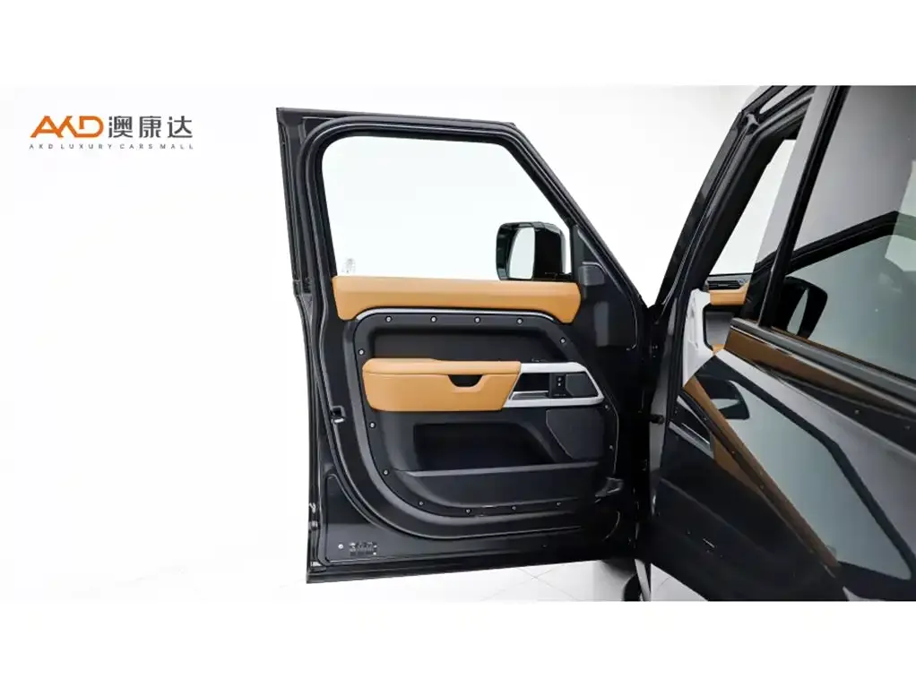 Land Rover Defender 2025 из CN, фото 10