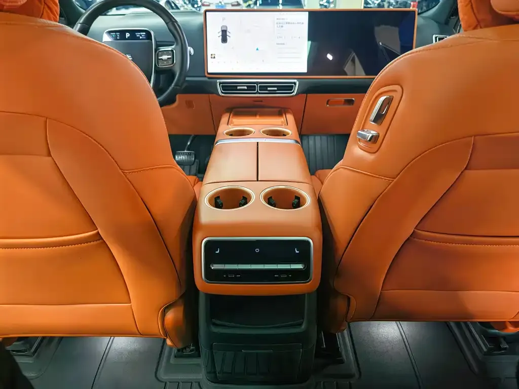 Li Auto L8 2023 из CN, фото 10