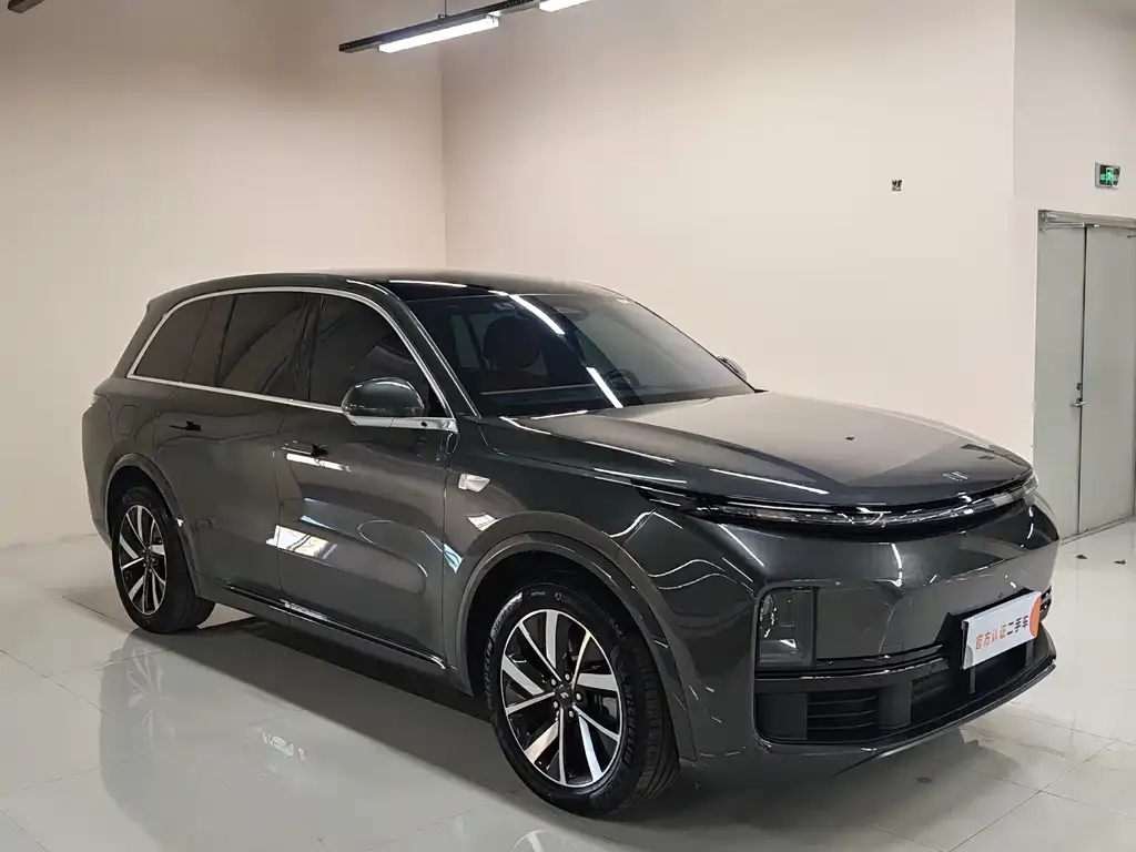 Li Auto L8 2023 из CN, фото 3