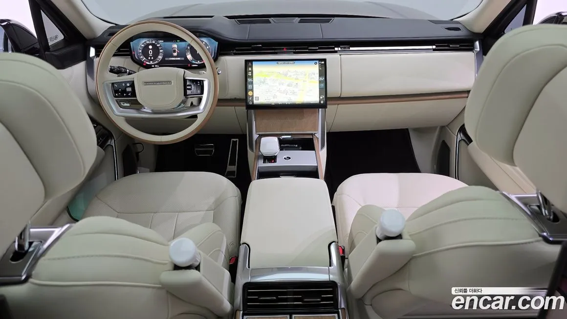 Land Rover Range Rover 2024 из KR, фото 4