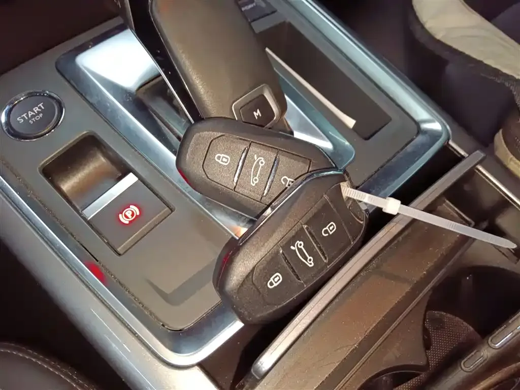 Citroen C6 2023 из CN, фото 9