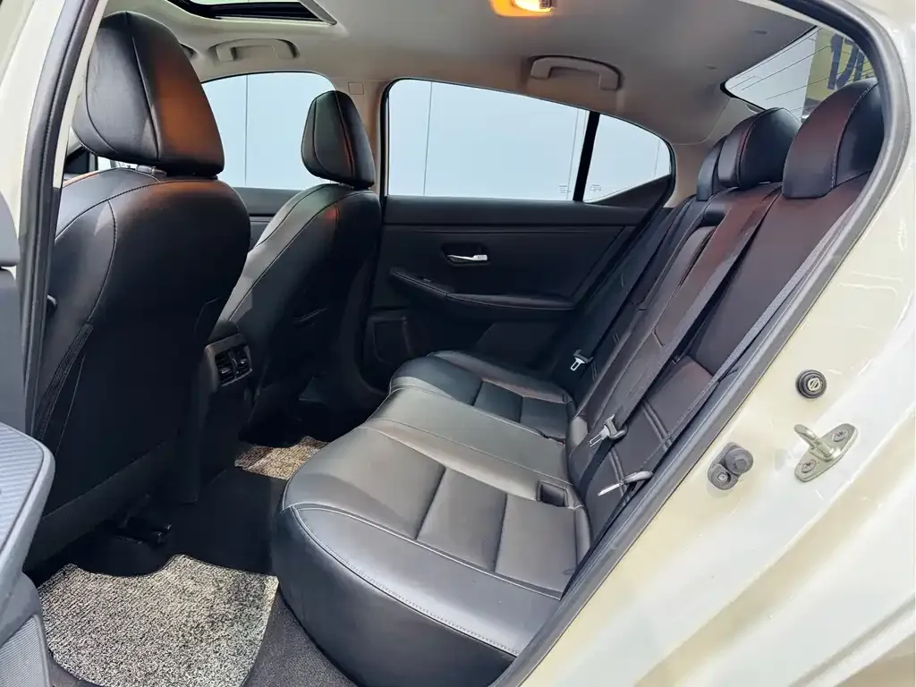 Nissan Sylphy 2021 из CN, фото 8