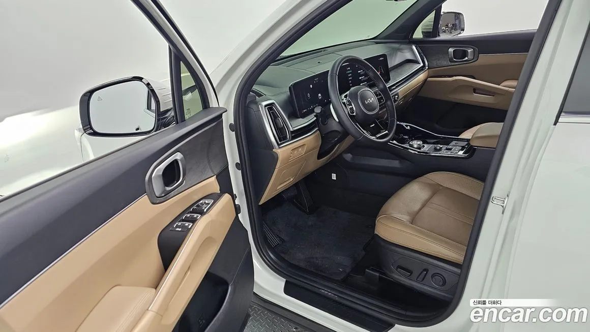 Kia Sorento — фото 10