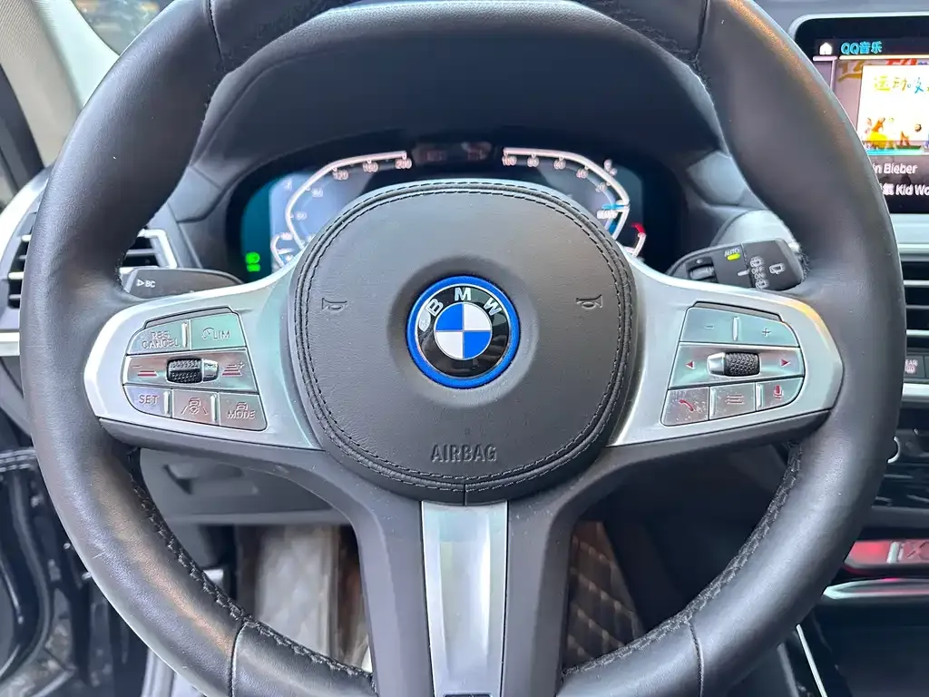 BMW iX3 2024 из CN, фото 7