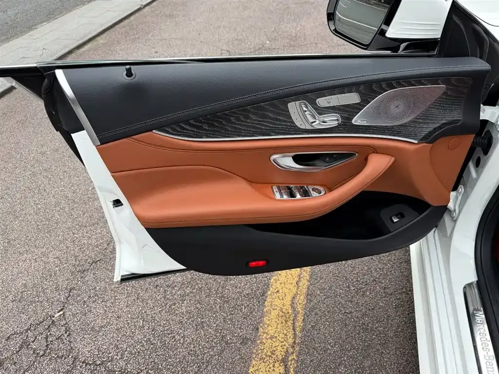 Mercedes-Benz CLS 2023 из CN, фото 6
