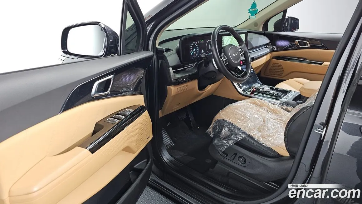 Kia Carnival — фото 10