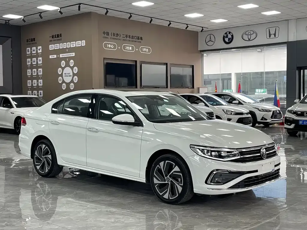 Volkswagen Bora 2022 из CN, фото 3