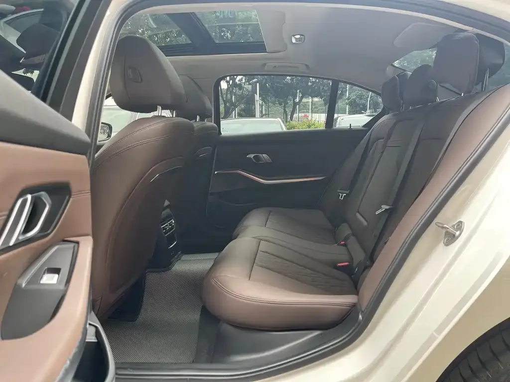 BMW i3 — фото 10