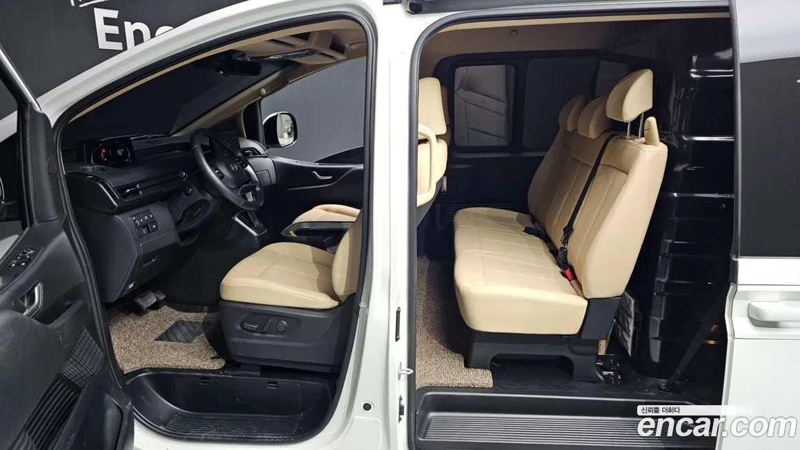 Hyundai Staria 2025 из KR, фото 10