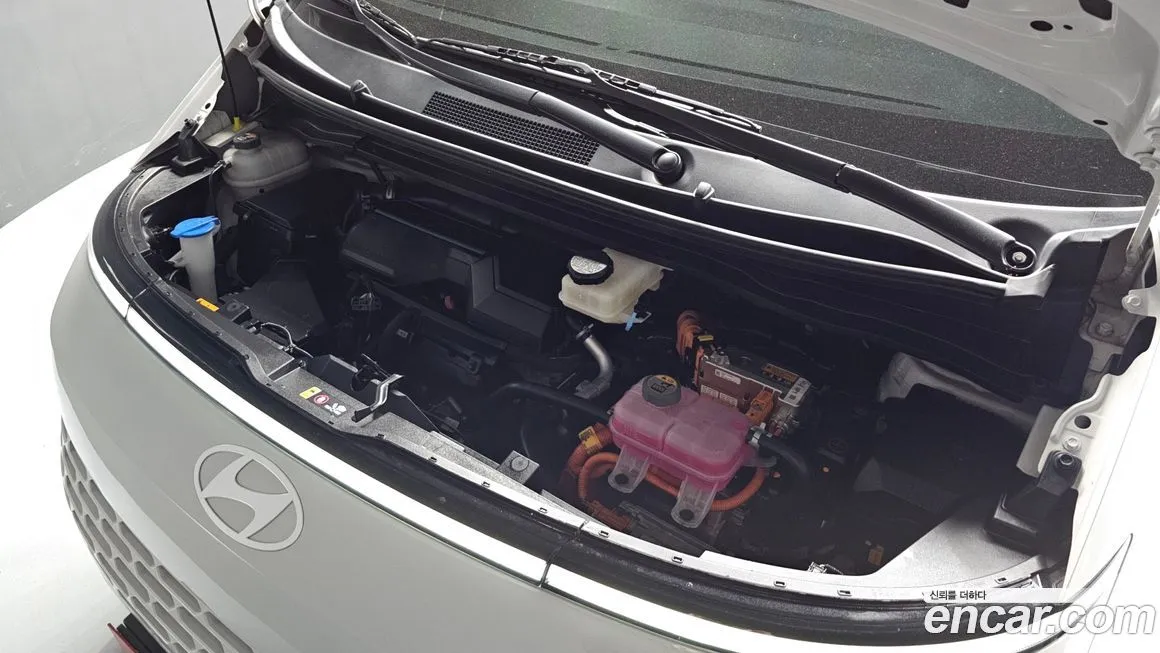 Hyundai Staria 2025 из KR, фото 6