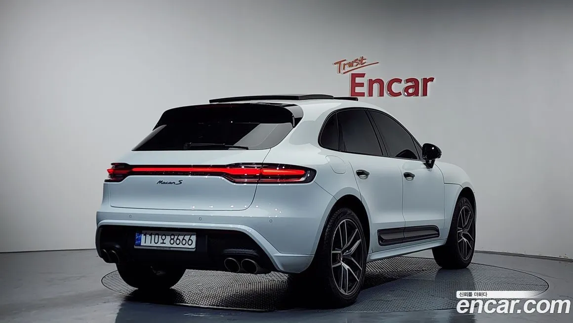 Porsche Macan — фото 2