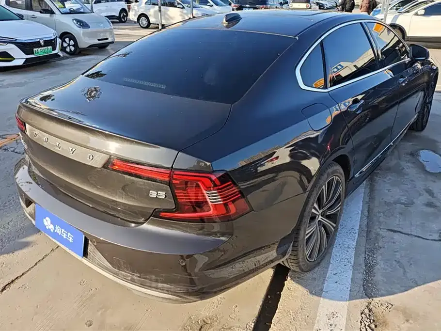 Volvo S90 — фото 3