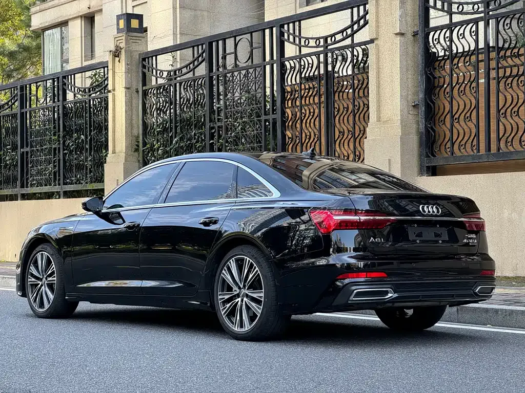 Audi A6L 2021 из CN, фото 3