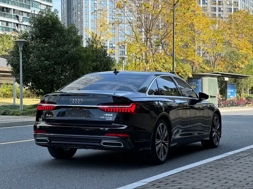 Audi A6L 2021 из CN, фото 5
