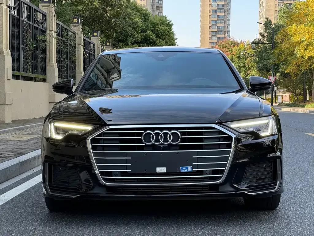 Audi A6L 2021 из CN, фото 8