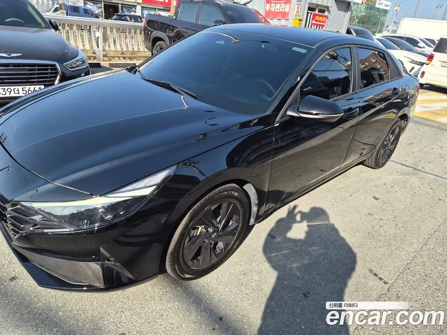 Hyundai AVANTE 2021 из KR, фото 2