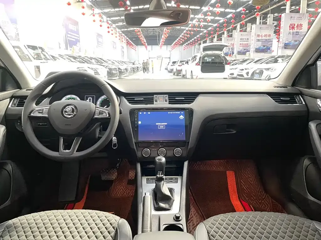 Skoda Octavia 2021 из CN, фото 9