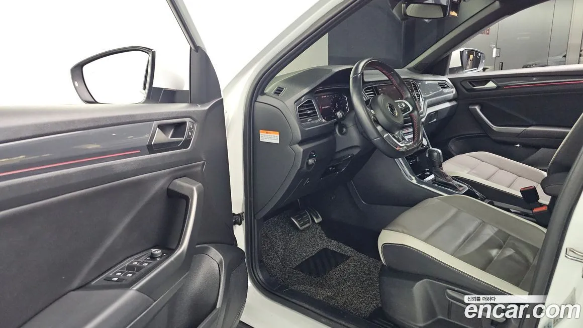 Volkswagen T-Roc 2021 из KR, фото 10