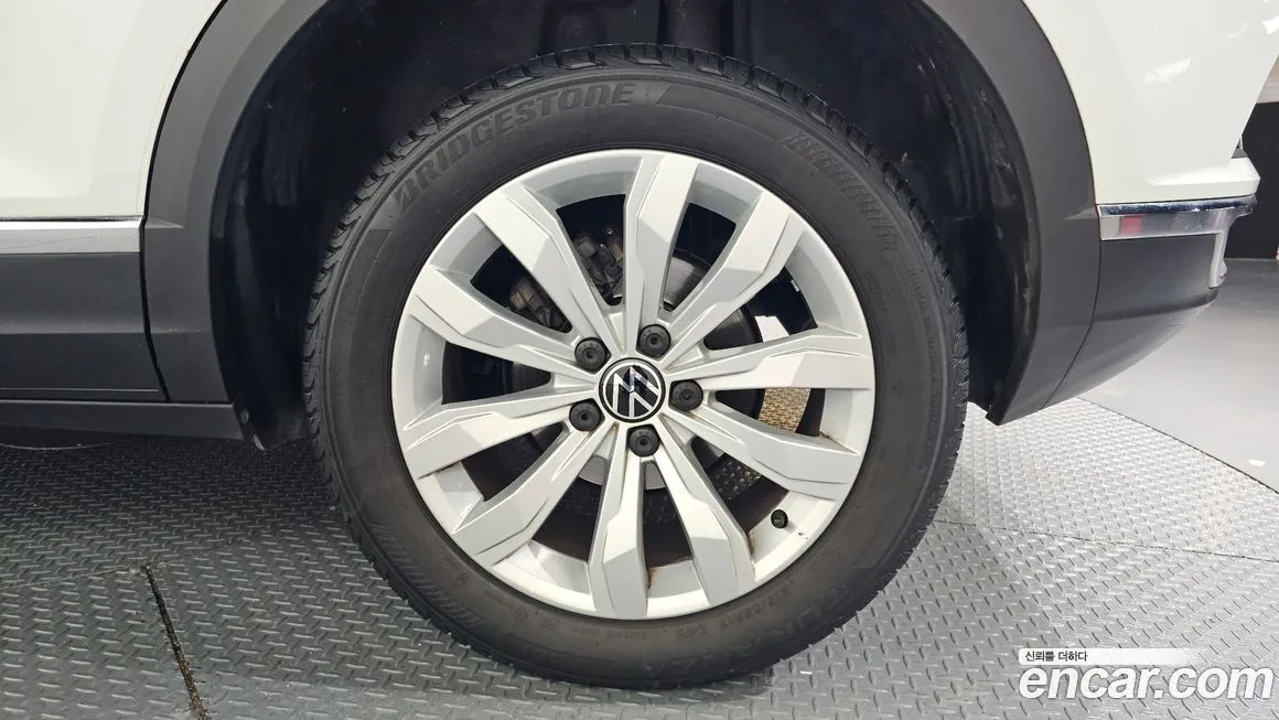 Volkswagen T-Roc 2021 из KR, фото 5
