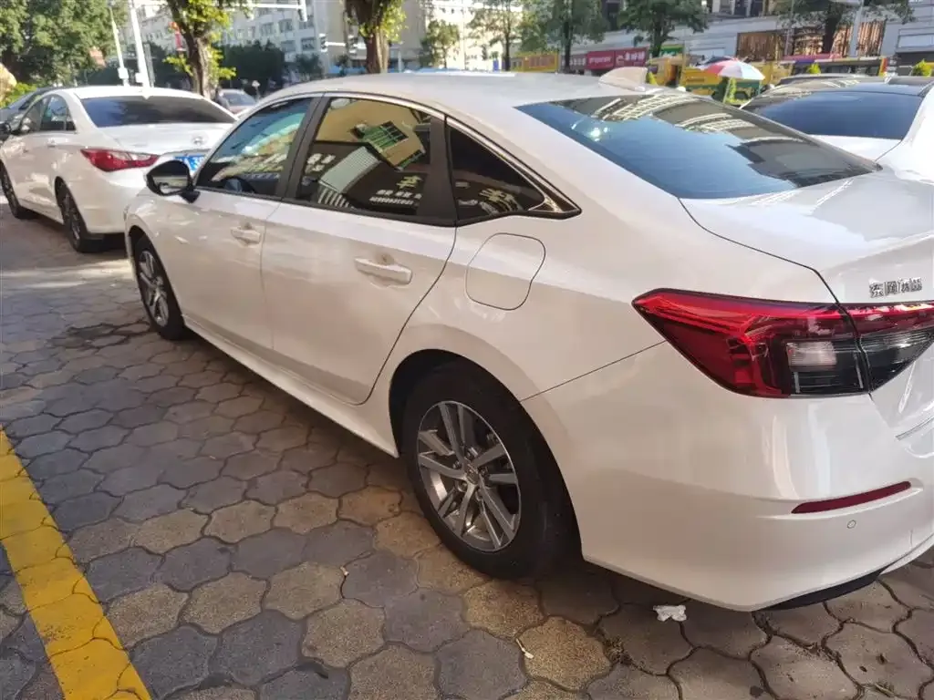 Honda Civic 2024 из CN, фото 5