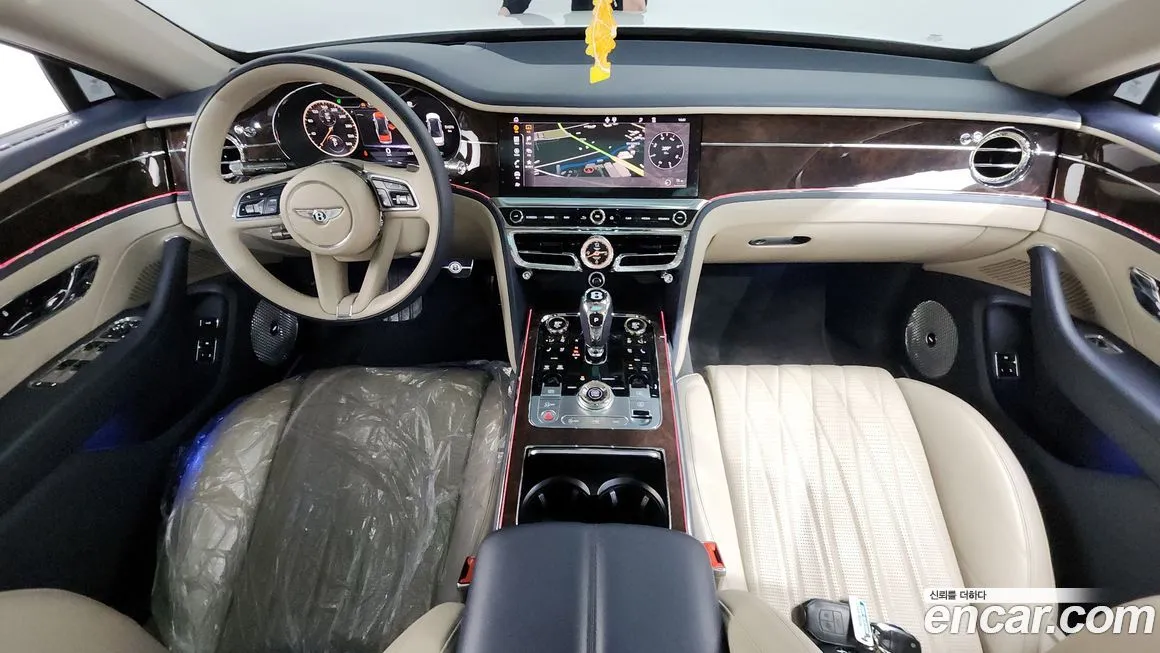 Bentley Flying Spur — фото 7