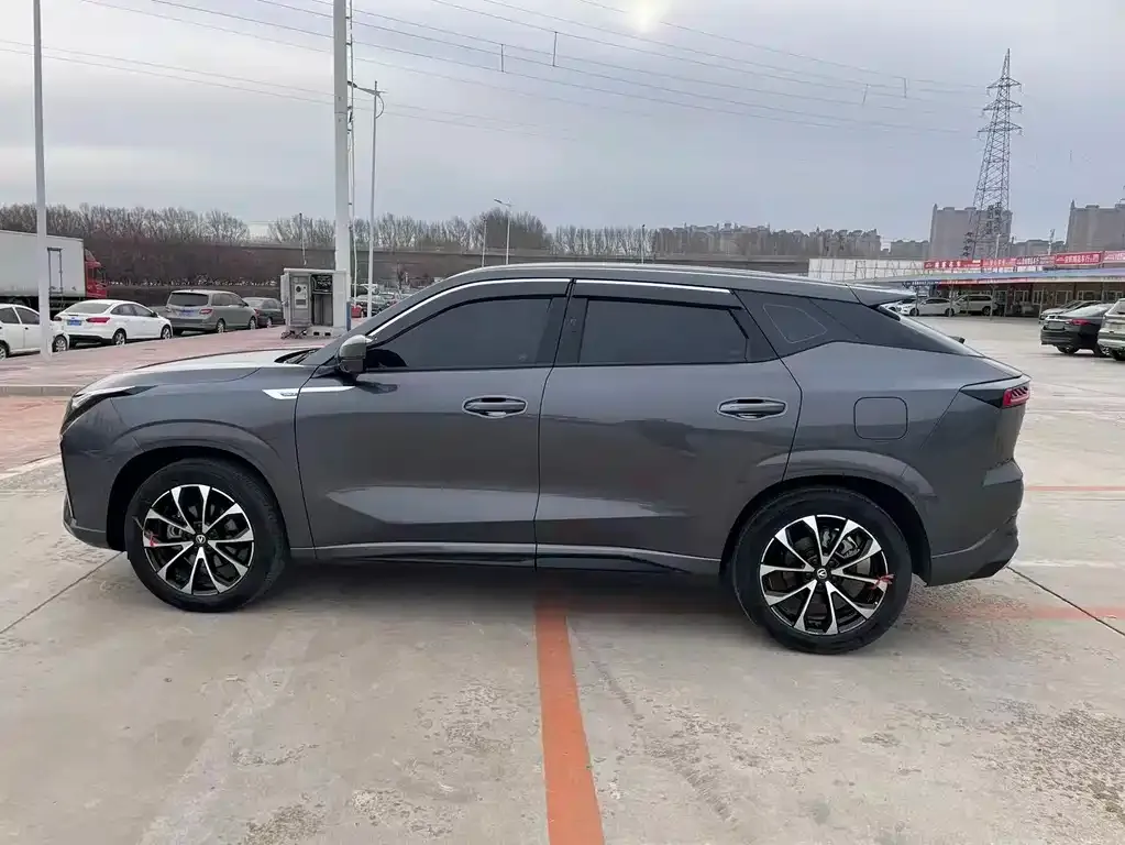 Changan UNI-Z New Energy 2024 из CN, фото 10