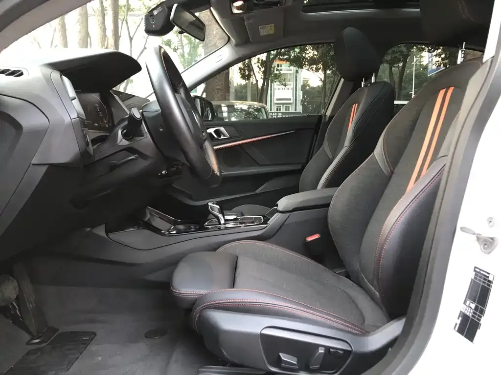 BMW 2 Series (Import) 2024 из CN, фото 10