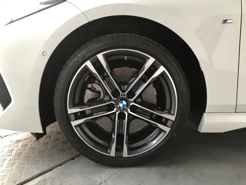 BMW 2 Series (Import) 2024 из CN, фото 4