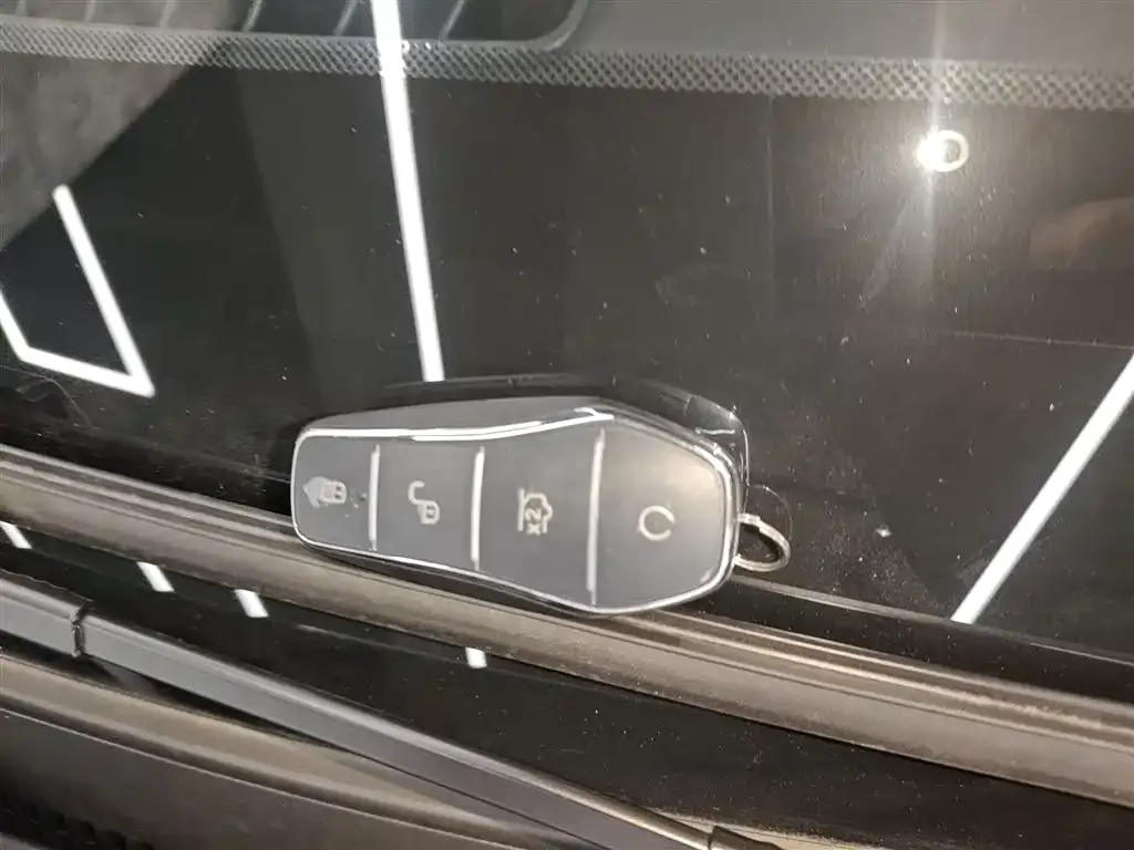 BYD Seal 05 DM-i 2025 из CN, фото 9