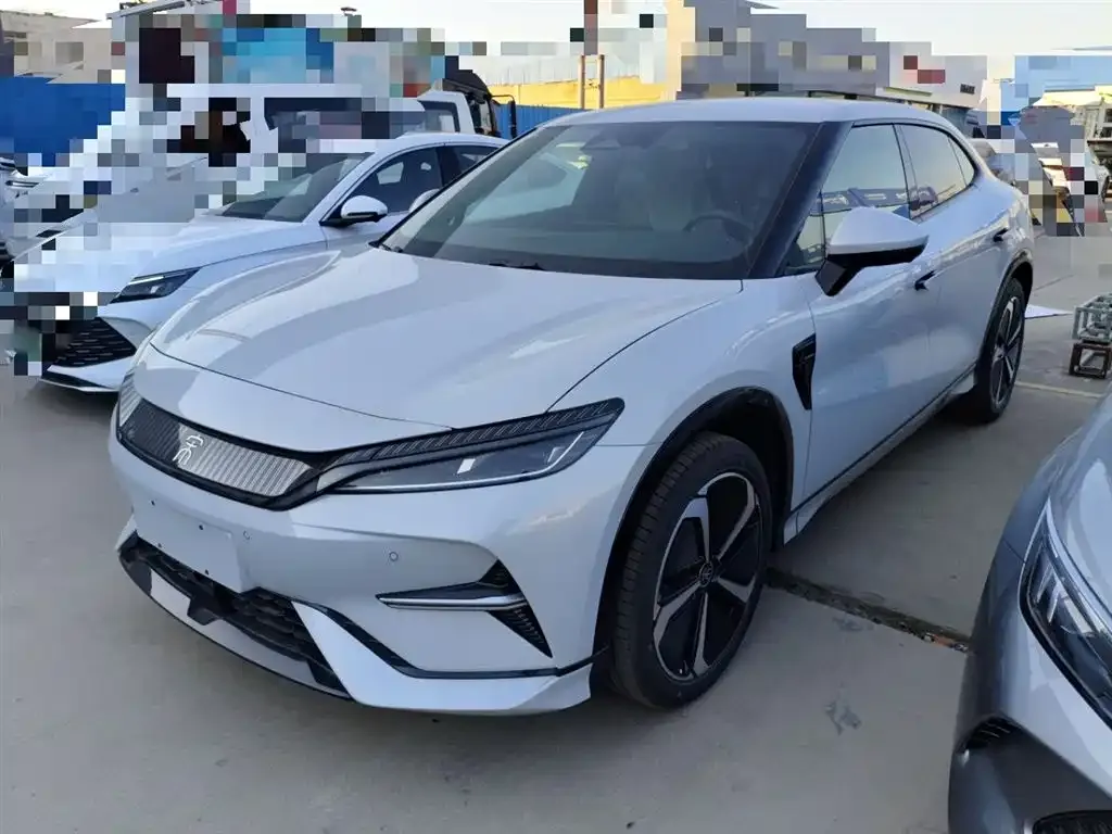 BYD L EV 2025 из CN, фото 2