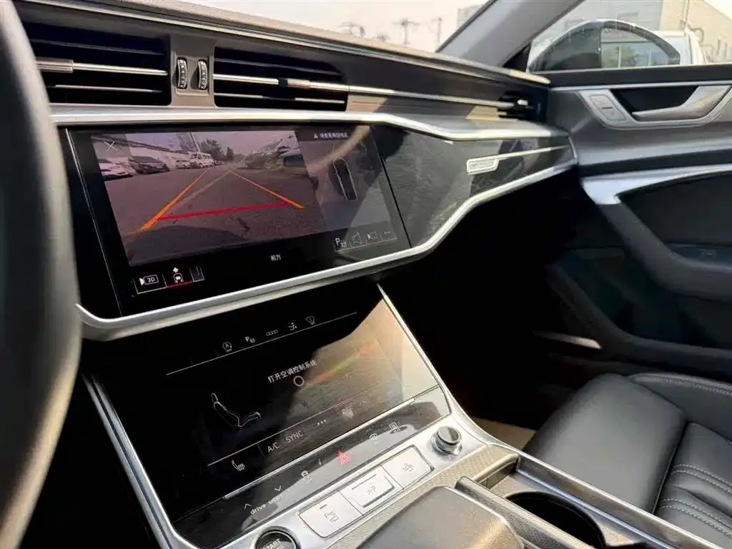 Audi A7 2024 из CN, фото 7