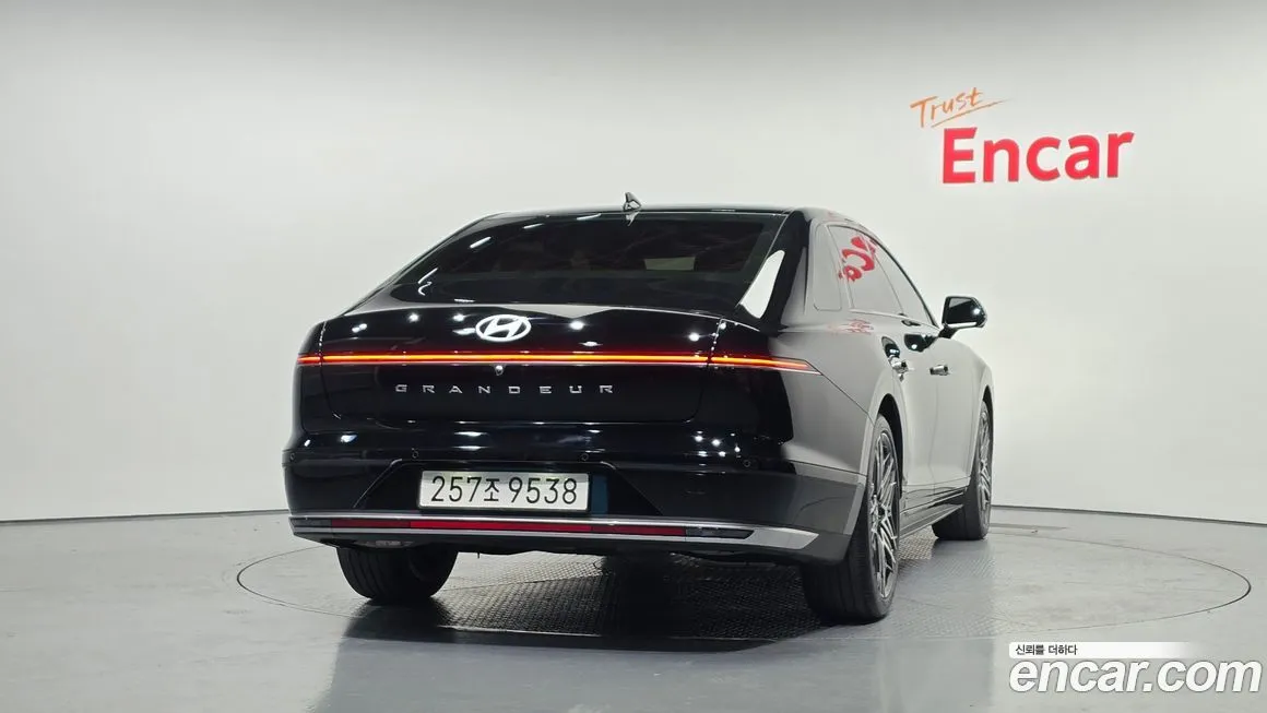 Hyundai Grandeur 2023 из KR, фото 4