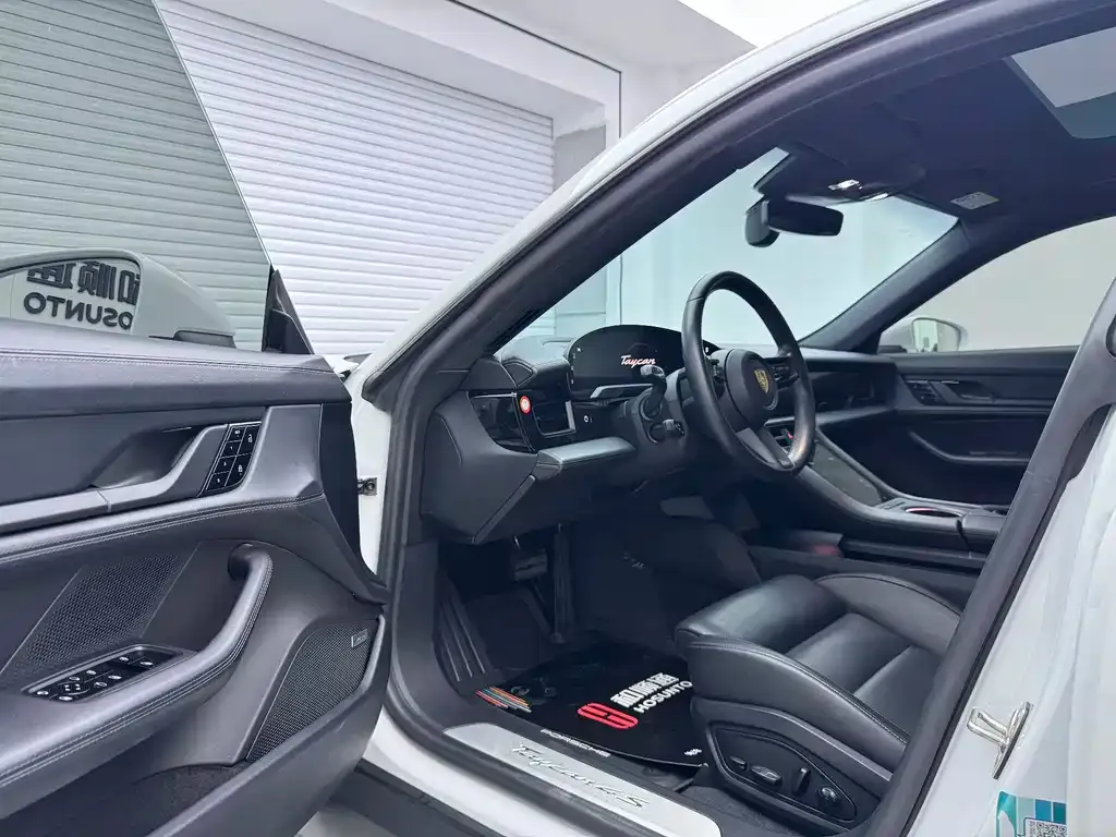 Porsche Taycan 2021 из CN, фото 4