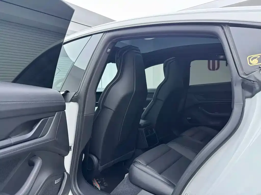 Porsche Taycan 2021 из CN, фото 6