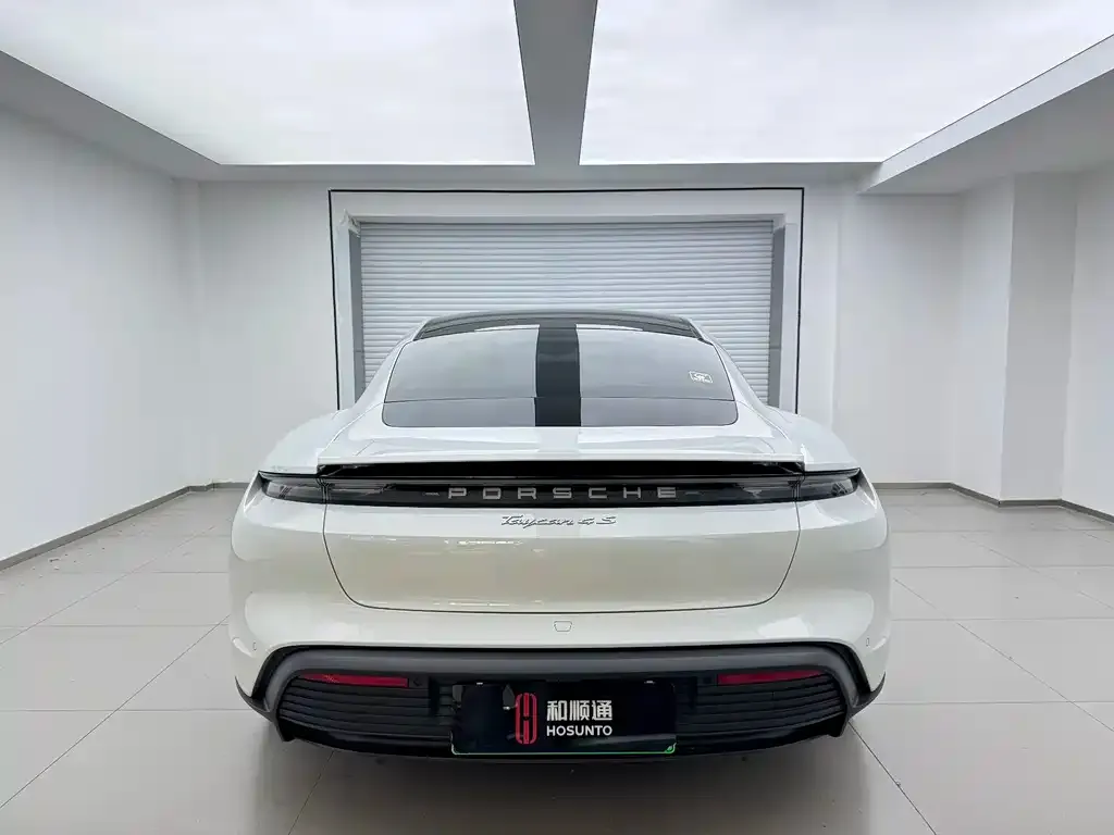 Porsche Taycan 2021 из CN, фото 8