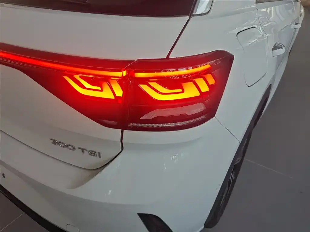 Volkswagen T-Roc 2025 из CN, фото 8