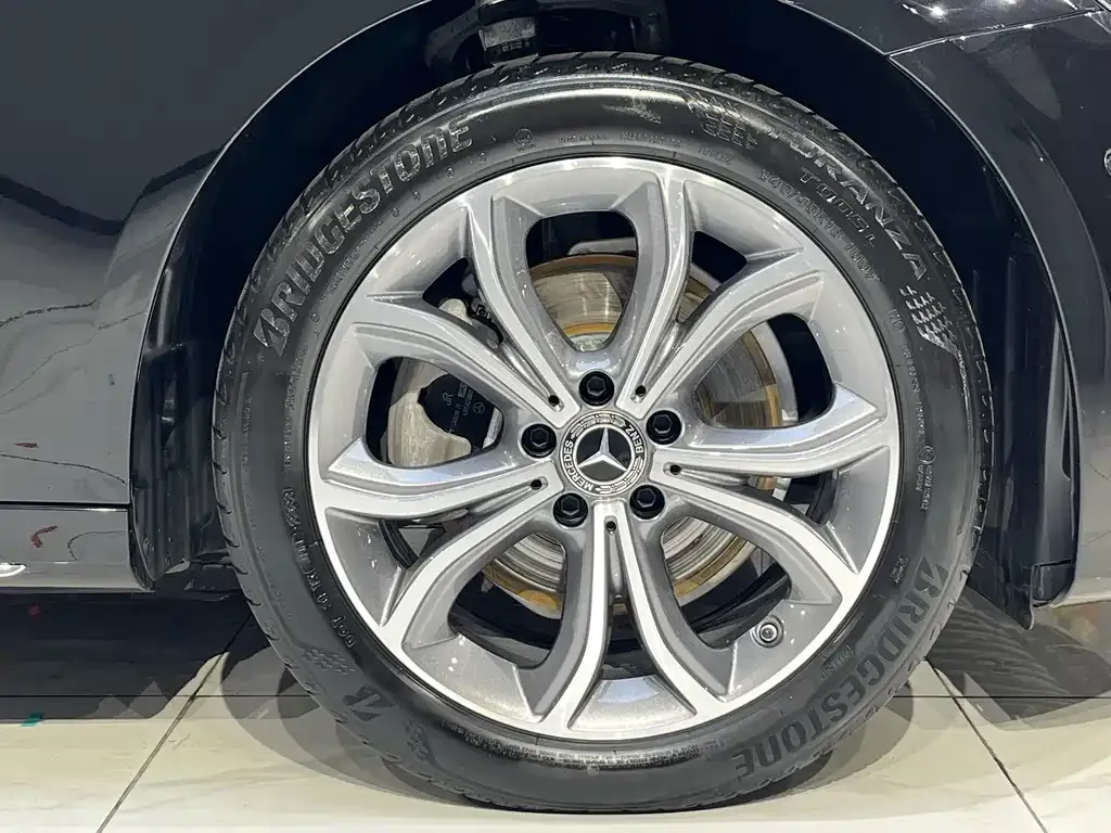 Mercedes-Benz E-Class 2022 из CN, фото 5