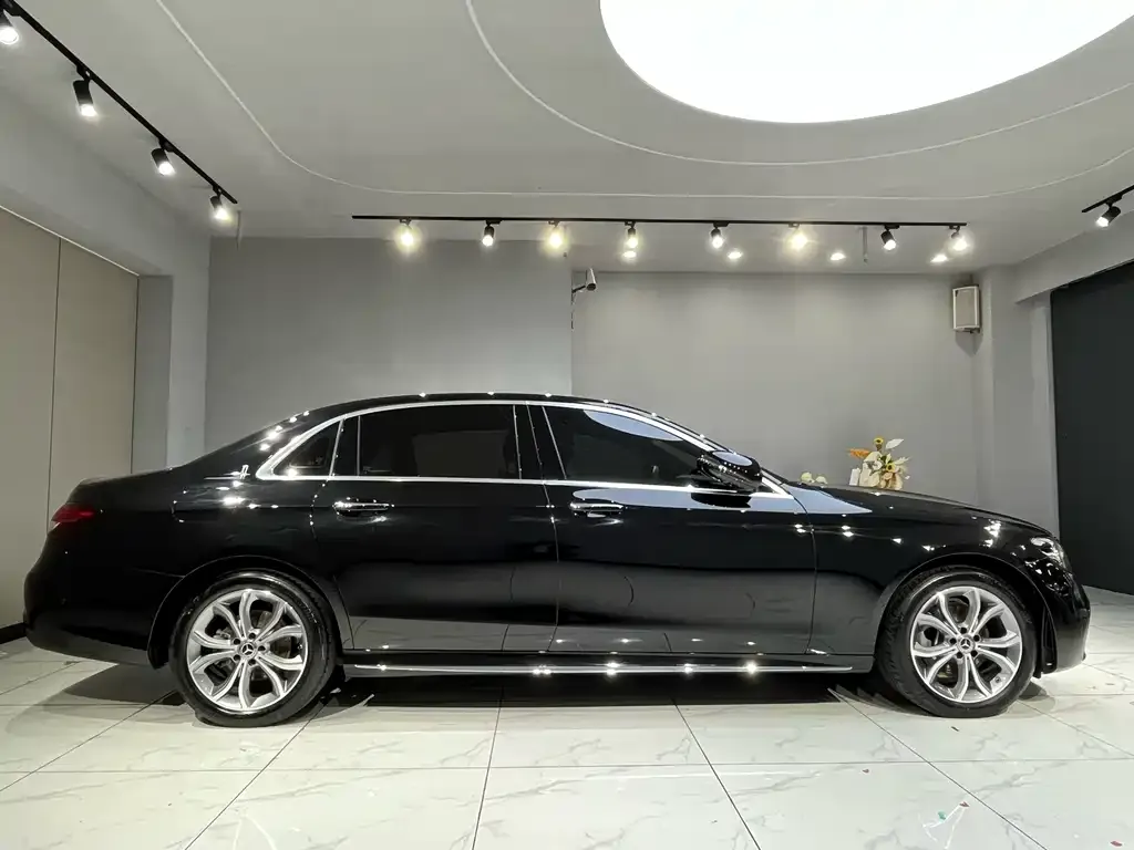 Mercedes-Benz E-Class 2022 из CN, фото 6
