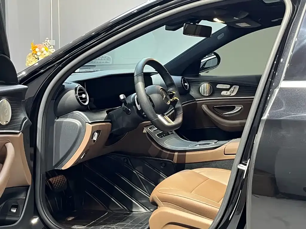 Mercedes-Benz E-Class 2022 из CN, фото 7