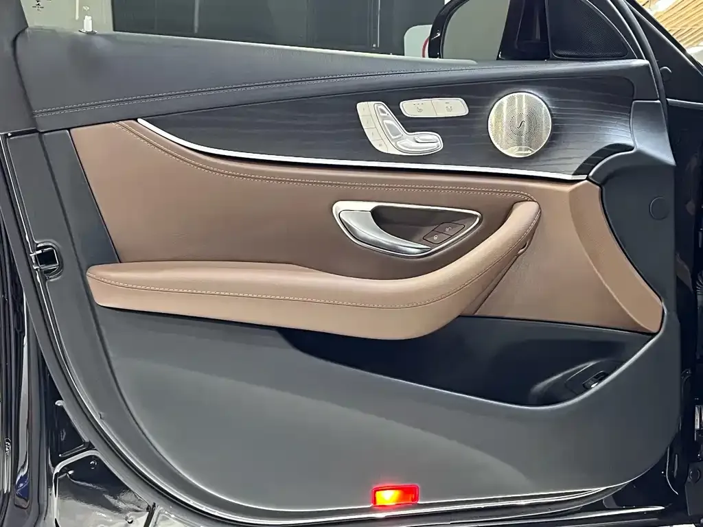 Mercedes-Benz E-Class 2022 из CN, фото 8