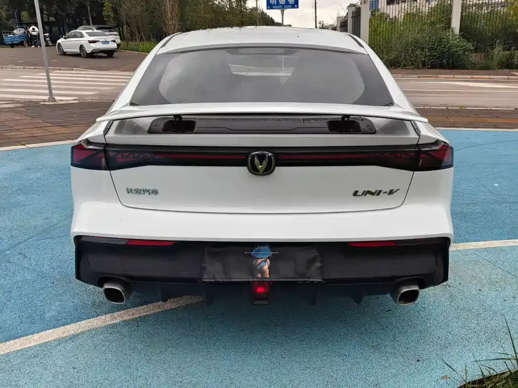 Changan UNI-V 2025 из CN, фото 8