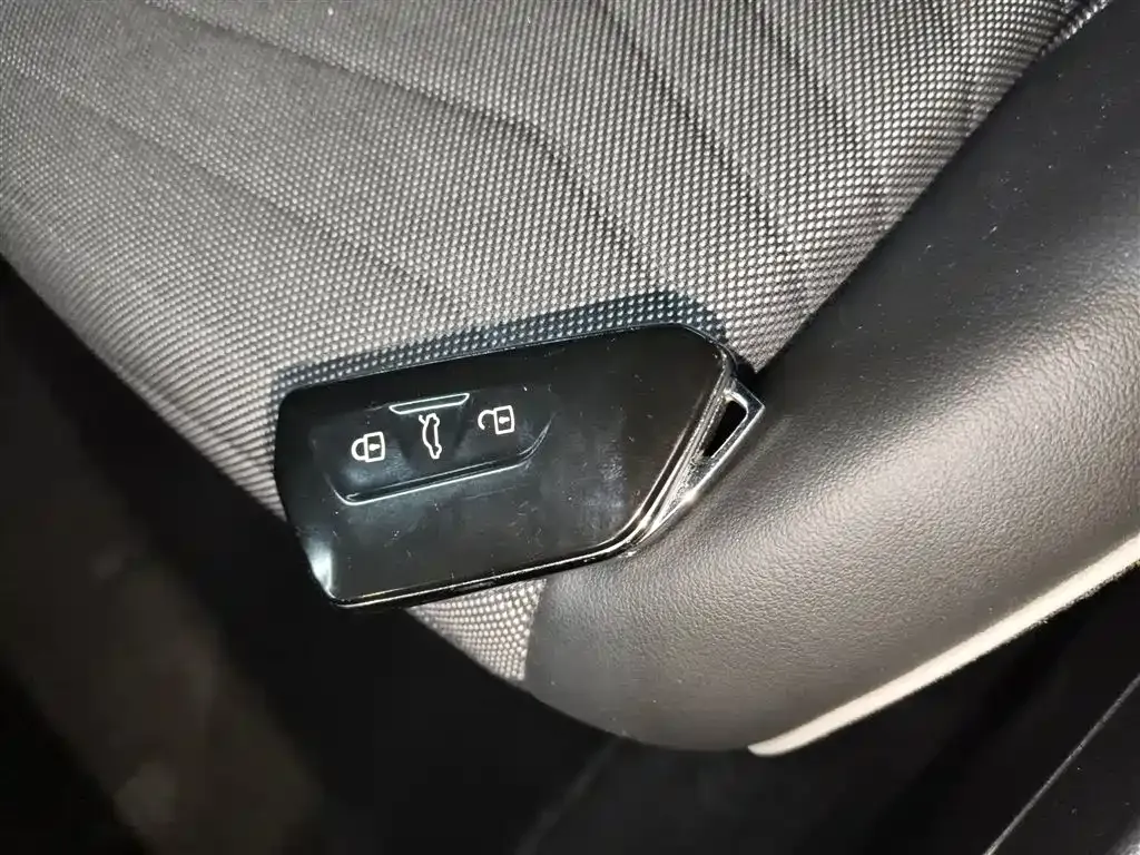 Volkswagen ID.3 2025 из CN, фото 9