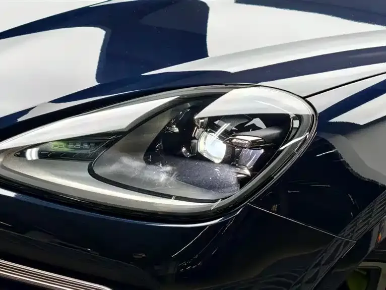 Porsche Cayenne Hybrid 2022 из CN, фото 7